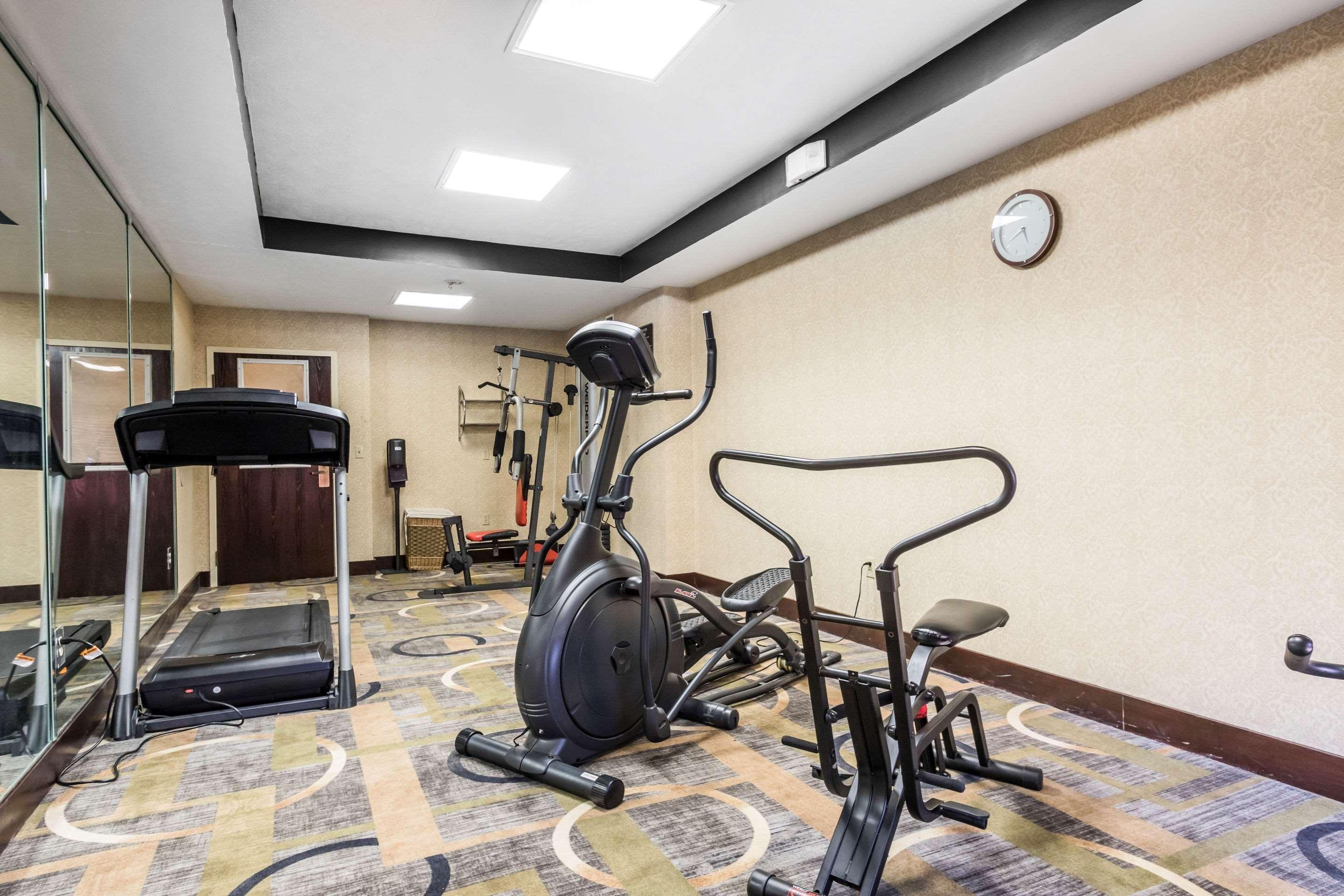 Quality Inn & Suites Memphis East Екстериор снимка