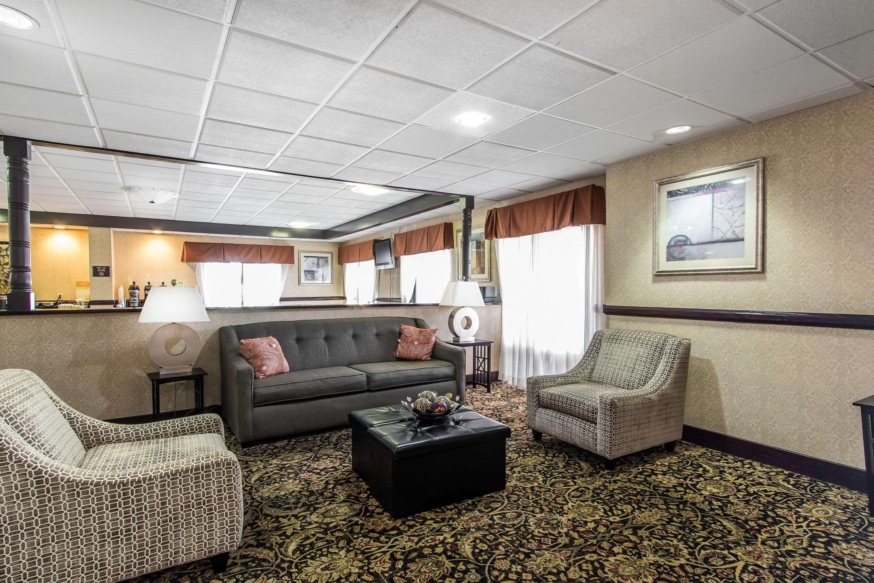 Quality Inn & Suites Memphis East Екстериор снимка